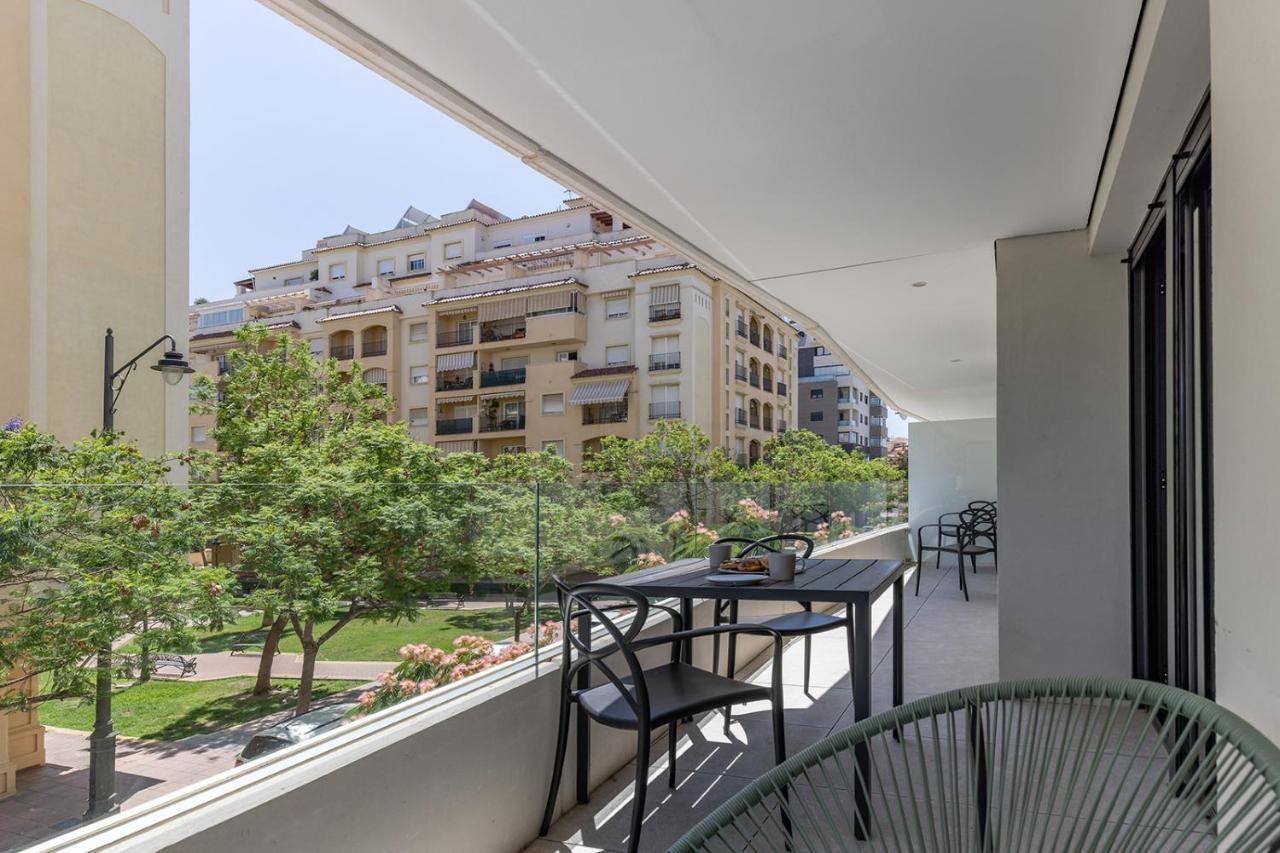 Stylish 2 Bedroom Apartment In Estepona Old Town Exterior foto