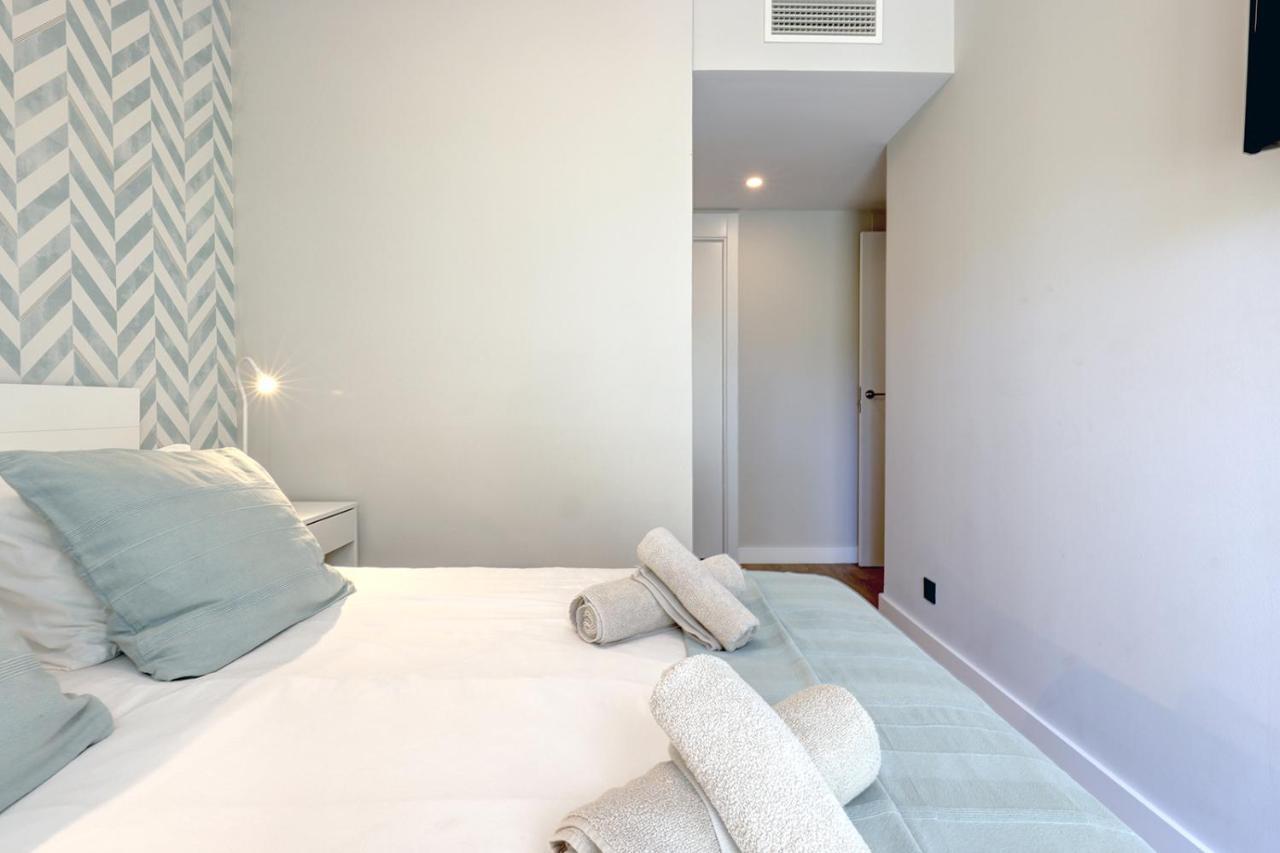 Stylish 2 Bedroom Apartment In Estepona Old Town Exterior foto
